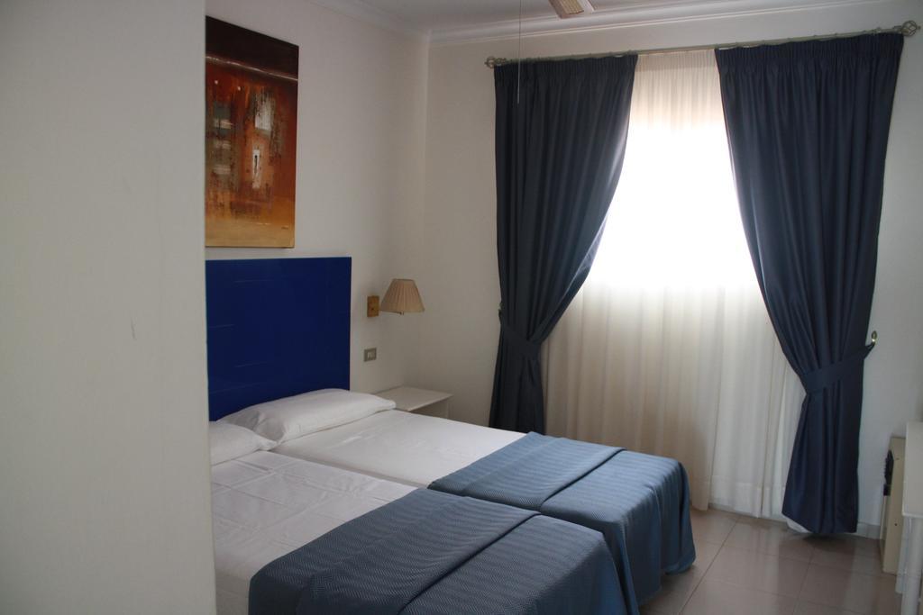 Apartment Golf Park Los Abrigos Camera foto